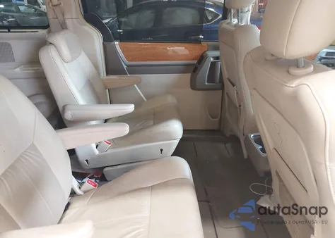 2008 Chrysler Town & Country Limited z USA, uszkodzony, nr VIN 2A8HR64X28R691450